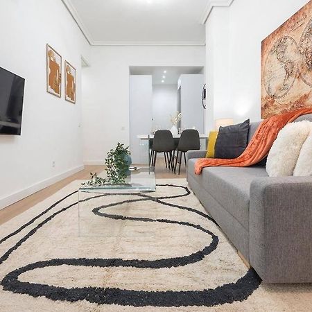 Apartamento De Lujo En Gran Via Apartment Madrid Exterior photo