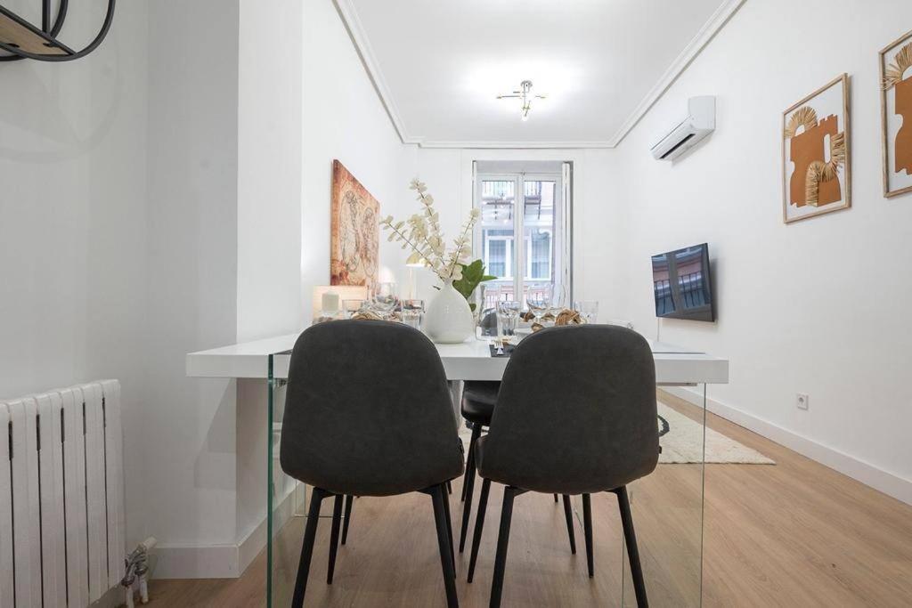 Apartamento De Lujo En Gran Via Apartment Madrid Exterior photo